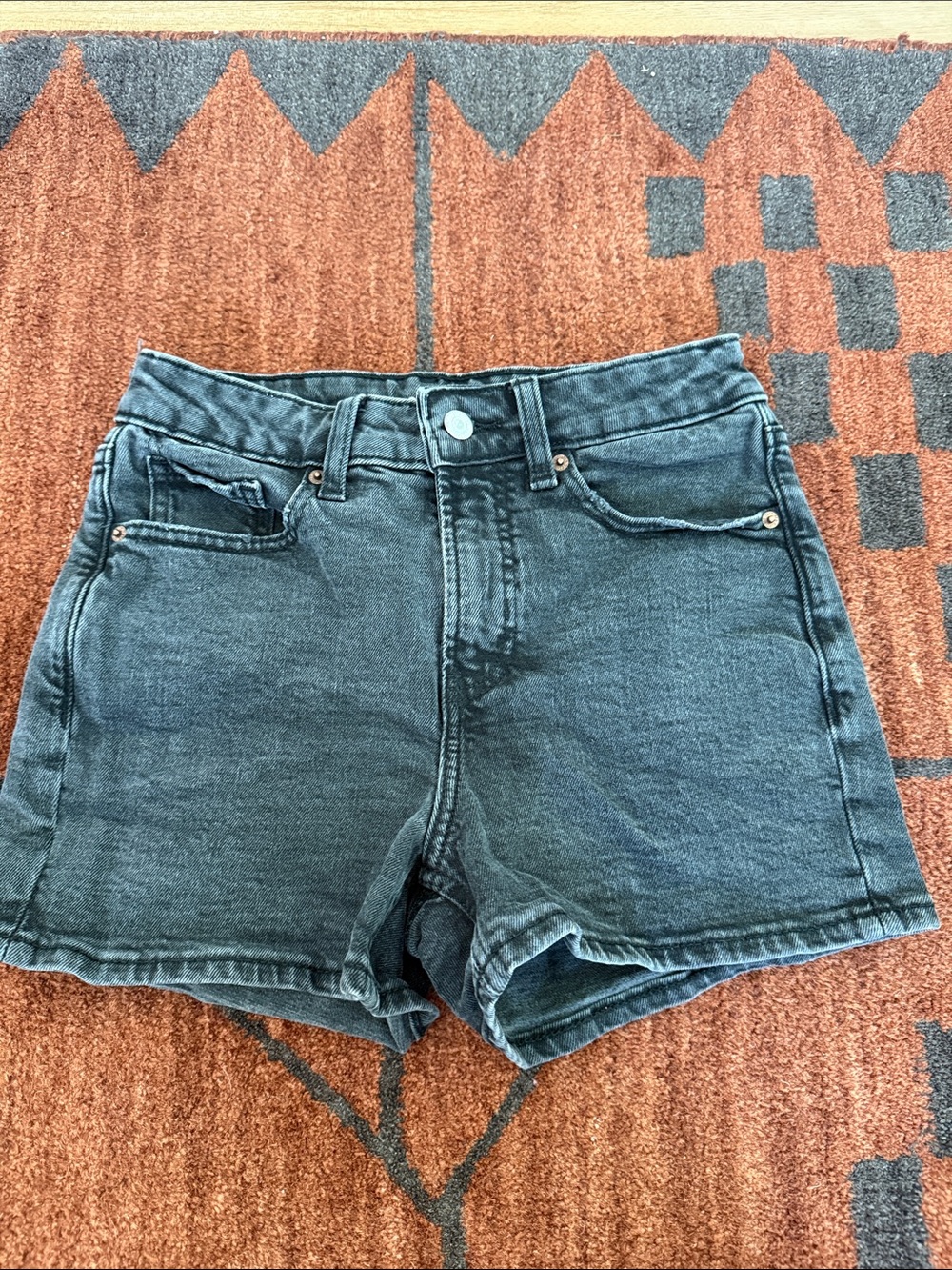 Old Navy Black Denim High-Rise Jean Shorts